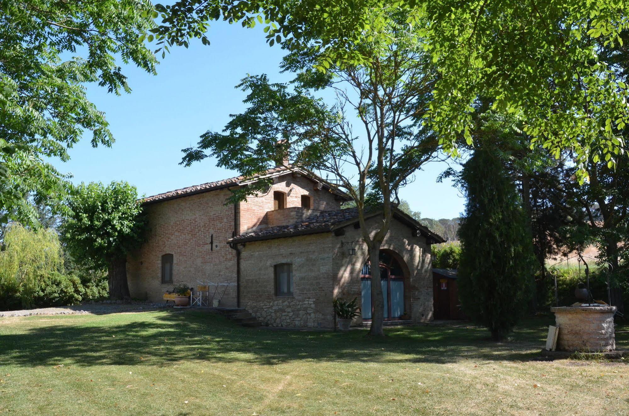 San Fabiano Villa Monteroni dʼArbia Екстериор снимка