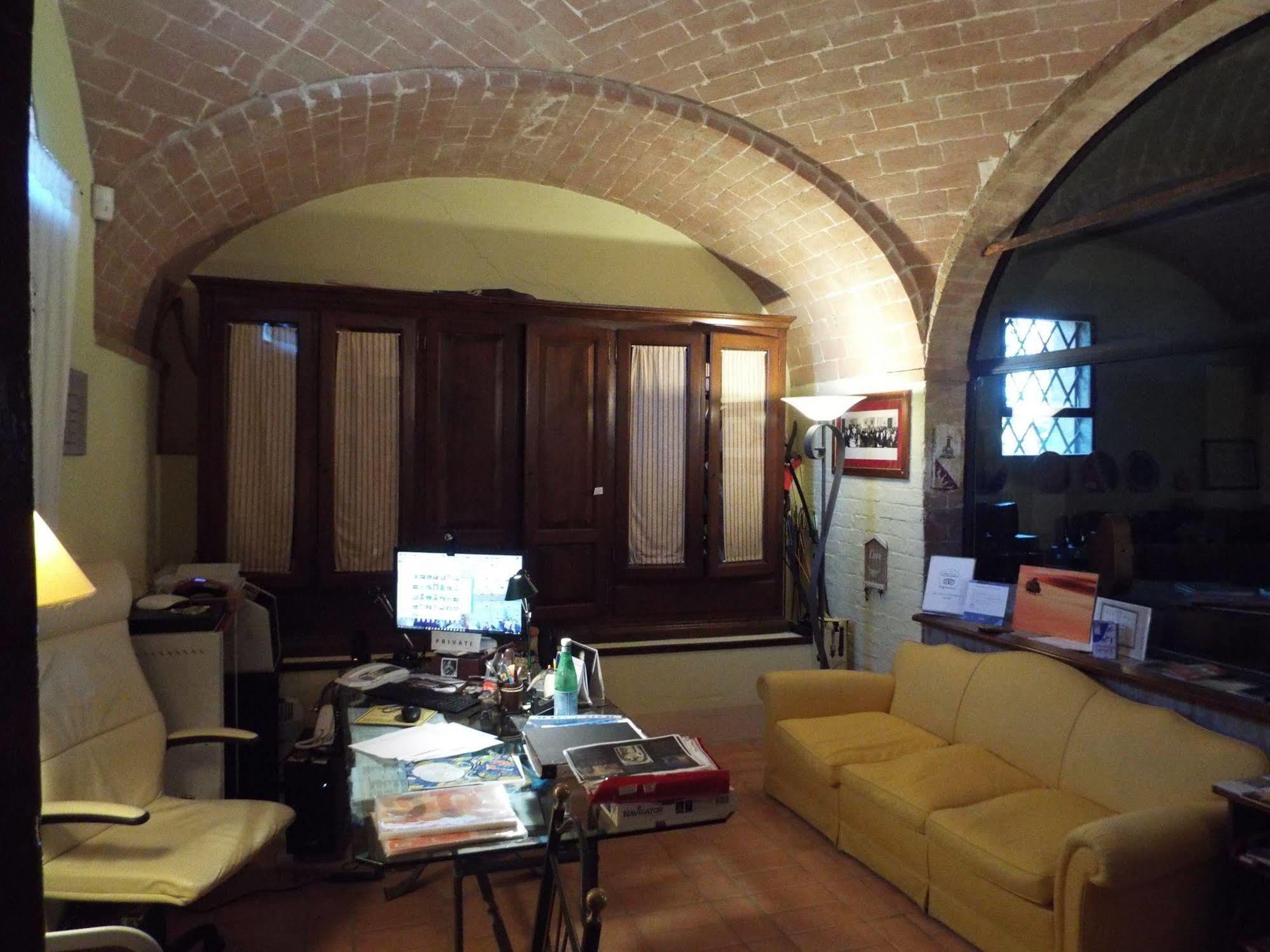San Fabiano Villa Monteroni dʼArbia Екстериор снимка